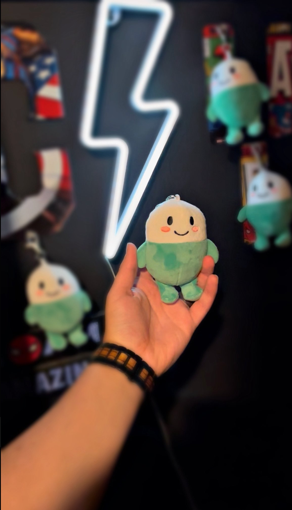 Cupsey Keychain – Your Pocket-Sized Dose of Happiness